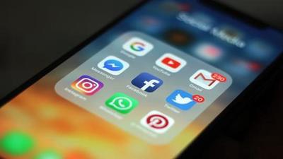 Union minister for electronics and IT, Rajeev Chandrasekhar, has said the Centre is deliberating a global standard law for social media companies. Union minister for electronics and IT, Rajeev Chandrasekhar, has said the Centre is deliberating a global standard law for social media companies.
