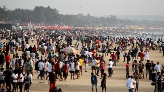 Tourists seen in large numbers at Calangute beach on New Year's eve, in North Goa on December 31. (ANI) Tourists seen in large numbers at Calangute beach on New Year's eve, in North Goa on December 31. (ANI)