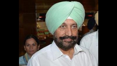 Mohali MLA Balbir Singh Sidhu said the rumours of him joining Captain Amarinder Singh or the BJP were all fake and were being spread by former mayor Kulwant Singh (HT)
