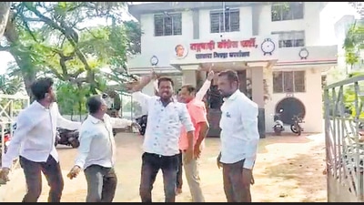 Supporters of NCP MLC Shashikant Shinde pelted stones at the party office after Shinde lost the Satara District Cooperative Bank election by one vote to nearest rival and NCP rebel Dyandev Ranjane. (HT FILE PHOTO) Supporters of NCP MLC Shashikant Shinde pelted stones at the party office after Shinde lost the Satara District Cooperative Bank election by one vote to nearest rival and NCP rebel Dyandev Ranjane. (HT FILE PHOTO)