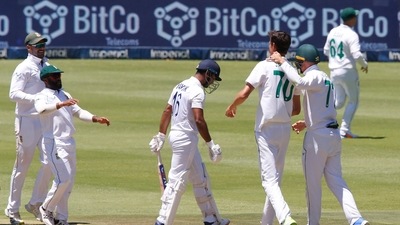 Cricket - Second Test - South Africa v India - Imperial Wanderers Stadium, Johannesburg, South Africa - January 3, 2022 India's Mayank Agarwal walks after losing his wicket to South Africa's Marco Jansen REUTERS/Rogan Ward (REUTERS)