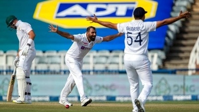 India's batsman Mohammed Shami, middle, successfully appeals for the dismissal of South Africa's Aiden Markram, during the first day of the 2nd Test Cricket match between South Africa and India at the Wanderers stadium in Johannesburg, South Africa, Monday, Jan. 3, 2022. (AP Photo/Themba Hadebe) (AP) India's batsman Mohammed Shami, middle, successfully appeals for the dismissal of South Africa's Aiden Markram, during the first day of the 2nd Test Cricket match between South Africa and India at the Wanderers stadium in Johannesburg, South Africa, Monday, Jan. 3, 2022. (AP Photo/Themba Hadebe) (AP)