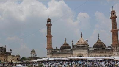 Asafi Mosque is one of Lucknow’s oldest mosques and a part of the iconic Bara Imambara. (HT PHOTO/File)