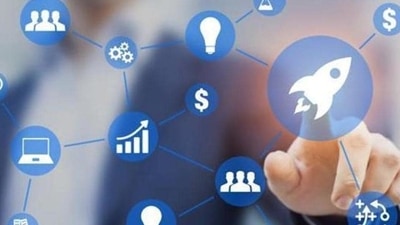 The three-part study looked at early-stage investment decisions via equity crowdfunding where non-professional investors can invest a relatively small amount for an ownership stake in a startup. The three-part study looked at early-stage investment decisions via equity crowdfunding where non-professional investors can invest a relatively small amount for an ownership stake in a startup.