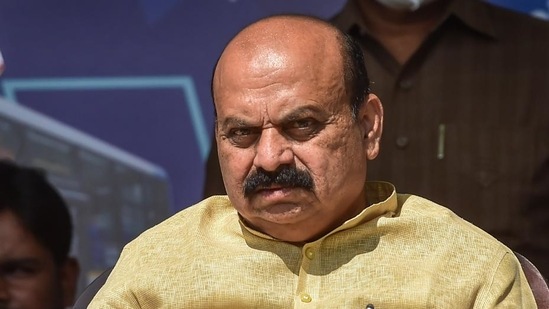 Karnataka chief minister Basavaraj Bommai will hold a meeting with experts on Tuesday, on the Covid-19 situation in the state.(PTI File Photo) Karnataka chief minister Basavaraj Bommai will hold a meeting with experts on Tuesday, on the Covid-19 situation in the state.(PTI File Photo)