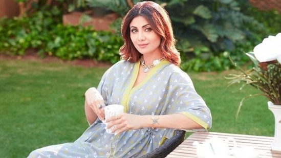 Shilpa Shetty's 45-minute fun Hip-Hop aerobics exercise burns fat, tones body and sharpens brain: Watch