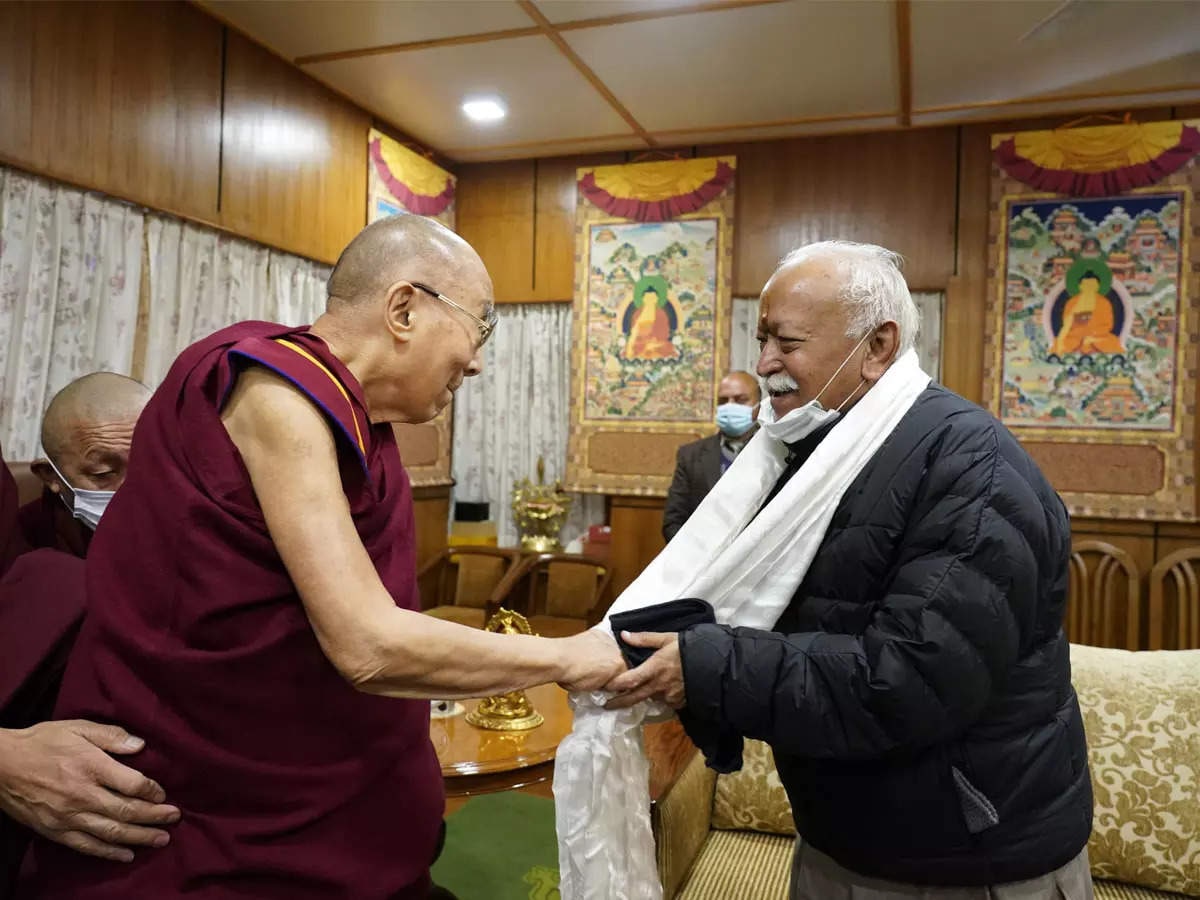 RSS chief Mohan Bhagwat meeting the Dalai Lama in McLeodganj.