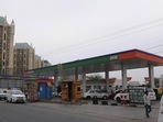 Data accessed by the HT from the ministry of petroleum and natural gas shows that there are 3,179 CNG stations in the country(Representative photo/HT) Data accessed by the HT from the ministry of petroleum and natural gas shows that there are 3,179 CNG stations in the country(Representative photo/HT)