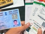 Indians must link their Permanent Account Number (PAN) with their Aadhaar card latest by March 31, 2022.(HT file) Indians must link their Permanent Account Number (PAN) with their Aadhaar card latest by March 31, 2022.(HT file)