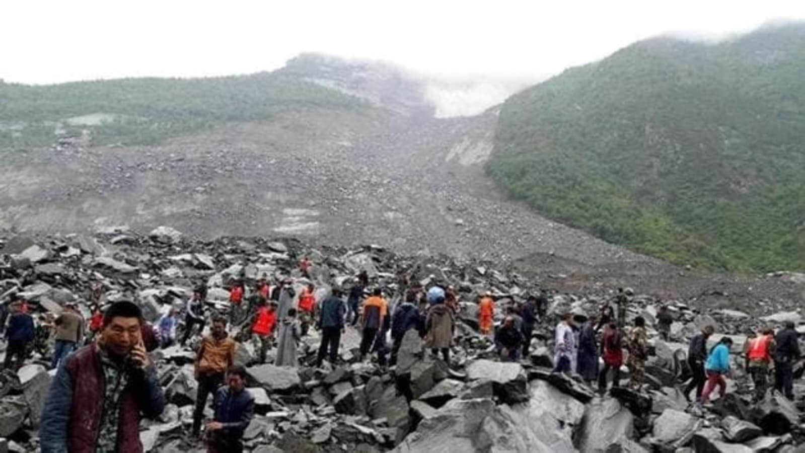 landslide-in-southwestern-china-kills-14-people-injures-3-world-news