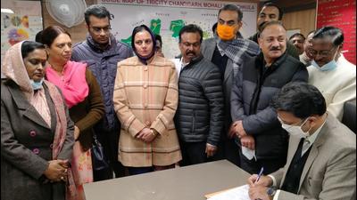 BJP candidates Sarabjit Kaur, Dilip Sharma and Anup Gupta filing their nominations for the posts of mayor, senior deputy mayor and deputy mayor, respectively, at the municipal corporation office in Chandigarh on Tuesday. (Keshav Singh/HT) BJP candidates Sarabjit Kaur, Dilip Sharma and Anup Gupta filing their nominations for the posts of mayor, senior deputy mayor and deputy mayor, respectively, at the municipal corporation office in Chandigarh on Tuesday. (Keshav Singh/HT)