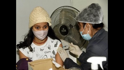 At a vaccination centre in Patna on Tuesday. (Santosh Kumar/HT Photo) At a vaccination centre in Patna on Tuesday. (Santosh Kumar/HT Photo)