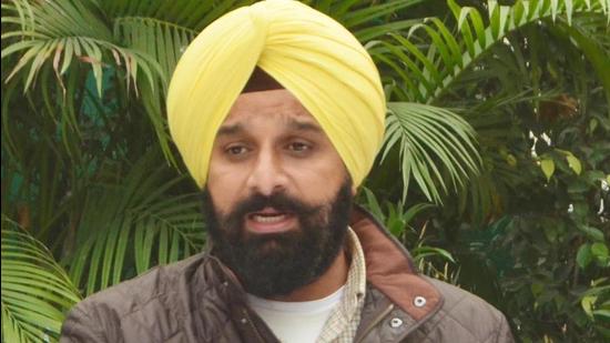 Former Punjab minister and senior SAD leader Bikram Singh Majithia is wanted in a drugs case registered against him last month. (HT File Photo)
