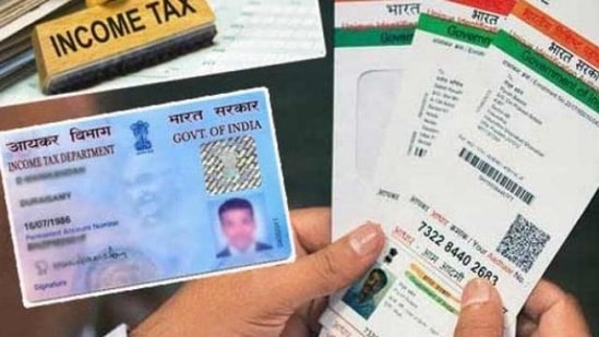Indians must link their Permanent Account Number (PAN) with their Aadhaar card latest by March 31, 2022.(HT file)