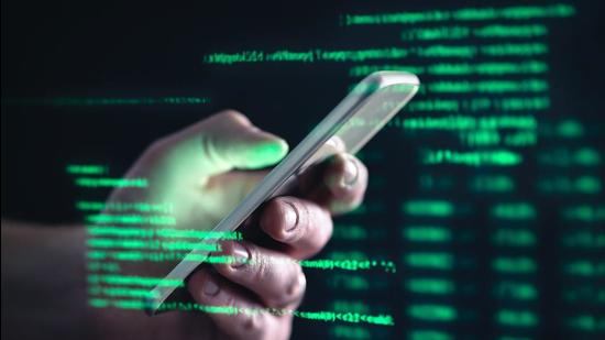 Bulli Bai app case: The 18-year-old girl from Uttarakhand is the second person to have been arrested in connection with the case registered by the Mumbai cyber police for the app on Sunday. (Shutterstock)