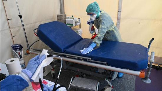 Over 97% patients currently infected in Mohali have mild symptoms only and don’t require hospitalisation, according to the health department. (AFP)
