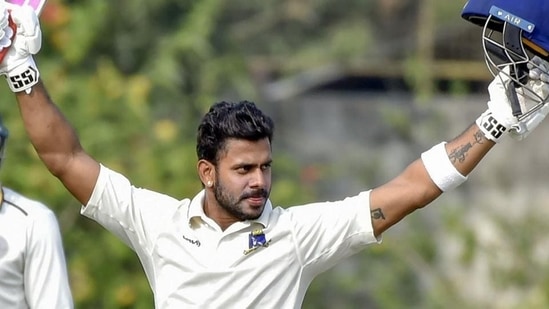 File image of Bengal cricketer Manoj Tiwary.(PTI) File image of Bengal cricketer Manoj Tiwary.(PTI)
