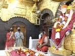 Shilpa Shetty with Raj Kundra at Shirdi's Sai Baba temple.