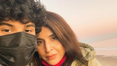 Maheep Kapoor poses with son Jahaan Kapoor. (Instagram)
