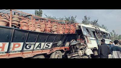 A loaded tanker collides with a bus at Amrapara, in Pakur on Wednesday. (ANI)