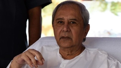“Odisha is also witnessing an increase in the number of Omicron patients. Therefore, we need to take immediate measures to ensure better COVID-19 management, without causing much inconvenience to the people”, said CM Naveen Patnaik. (HT_PRINT) “Odisha is also witnessing an increase in the number of Omicron patients. Therefore, we need to take immediate measures to ensure better COVID-19 management, without causing much inconvenience to the people”, said CM Naveen Patnaik. (HT_PRINT)