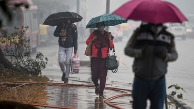 Delhi on Wednesday morning recorded light rain and clouds pushed the minimum temperature to 10.9 degrees Celsius, four notches more than normal. (PTI) Delhi on Wednesday morning recorded light rain and clouds pushed the minimum temperature to 10.9 degrees Celsius, four notches more than normal. (PTI)