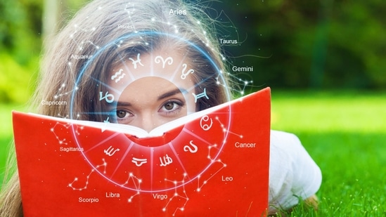 Love Horoscope 2022: How your love life will be impacted by Venus, the planet of love and romance,(shutterstock)