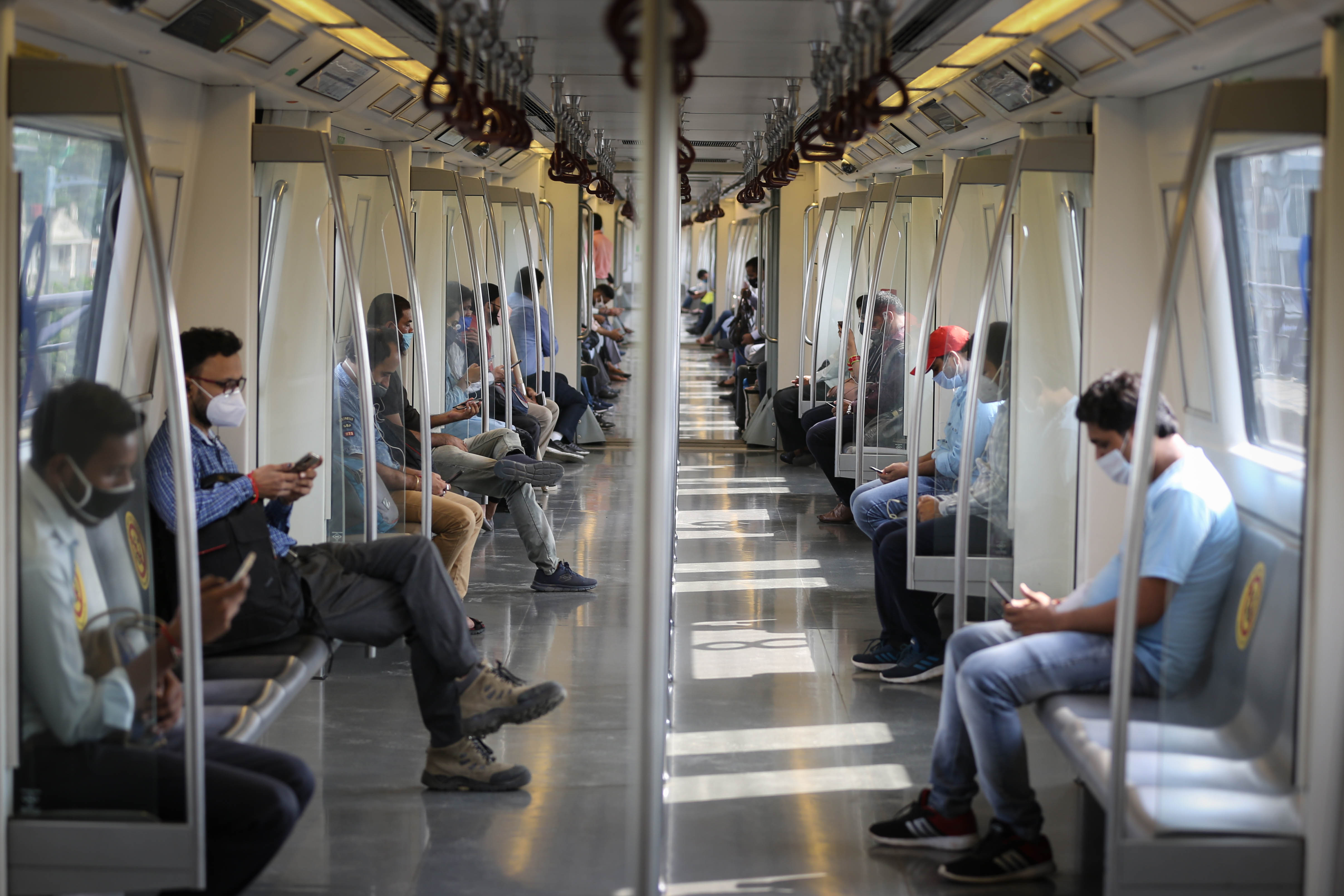 The national capital is already under yellow alert as part of the Graded Response Action Plan (GRAP) since December 28. (Photo: Sanchit Khanna/HT)