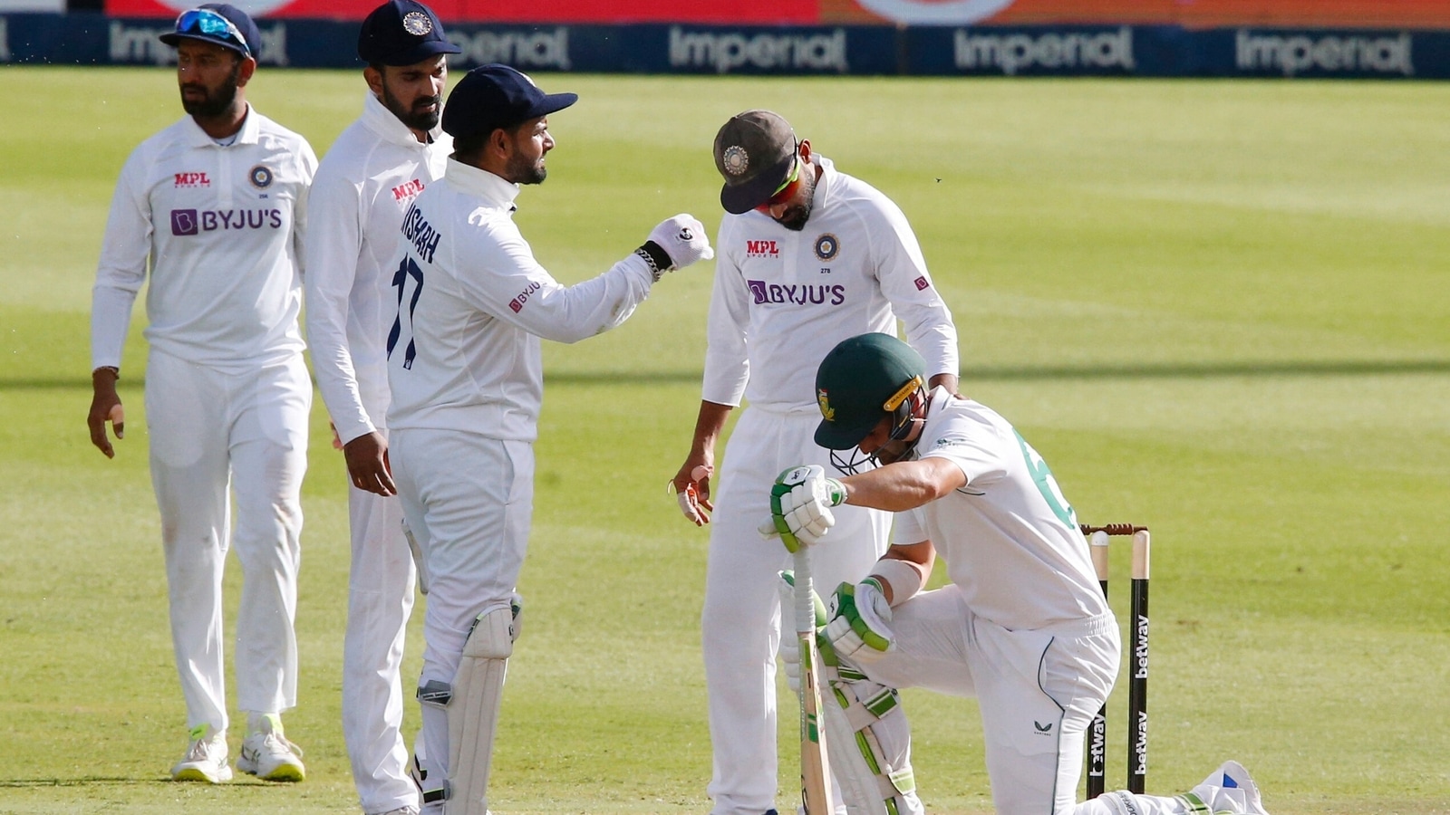 WATCH: Indian player's sledging of Dean Elgar on Day 3 goes viral