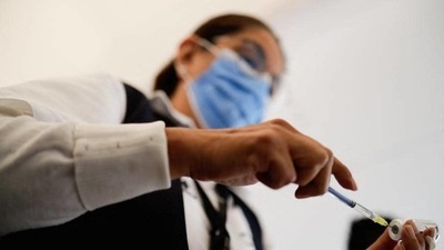 After the completion of 39 weeks from the double dose vaccination date, people will be eligible for the precaution dose. (Reuters)