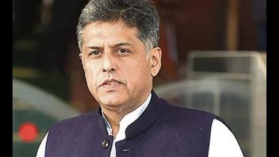 Punjab Congress MP Manish Tewari on Thursday sought a probe by a sitting high court judge into PM Narendra Modi’s security breach on Wednesday. (HT file photo)