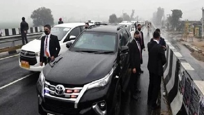 The Punjab government has been claiming that the protesters were quite distant from the cavalcade of the PM. (ANI) The Punjab government has been claiming that the protesters were quite distant from the cavalcade of the PM. (ANI)