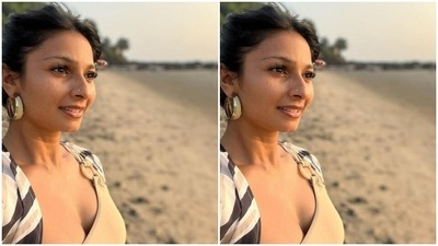 'Dipped into' Arambol lake, Tanishaa Mukerji experienced a sunset like this… (Instagram/@tanishaamukerji)