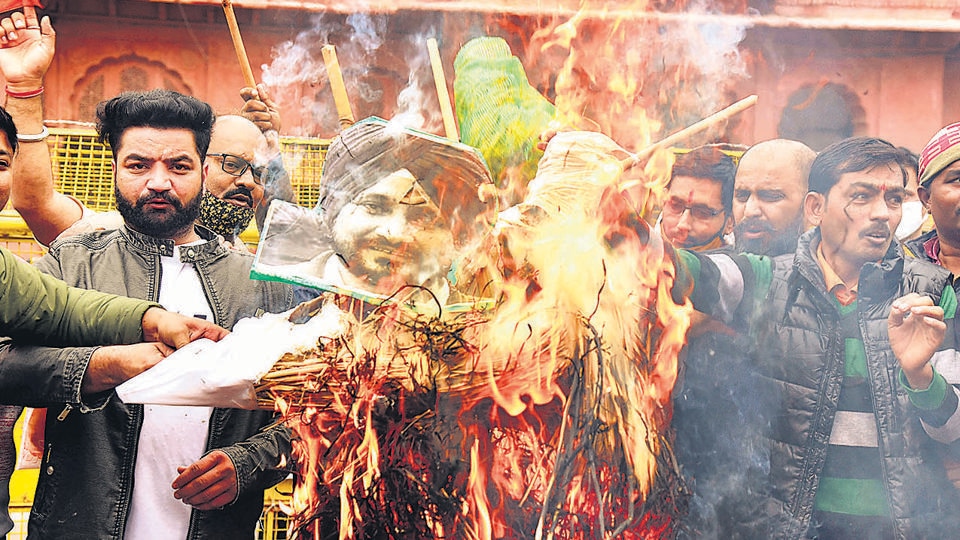 BJP supporters burn an effigy of Punjab CM Charanjit Singh Channi during a protest over the security lapse that resulted in the cancellation of Narendra Modi's visit in Punjab, (ANI) BJP supporters burn an effigy of Punjab CM Charanjit Singh Channi during a protest over the security lapse that resulted in the cancellation of Narendra Modi's visit in Punjab, (ANI)