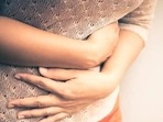 Sometimes, your poor eating habits are to blamed for bloating(Shutterstock) Sometimes, your poor eating habits are to blamed for bloating(Shutterstock)
