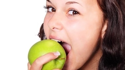 Chew well: When you chew your food properly and slowly, digestive enzymes are released which aids the digestion process. If the food is not chewed properly it will take longer time to be broken down. (Pixabay) Chew well: When you chew your food properly and slowly, digestive enzymes are released which aids the digestion process. If the food is not chewed properly it will take longer time to be broken down. (Pixabay)
