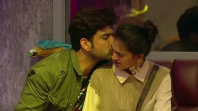 Karan Kundrra and Tejasswi Prakash’s relationship has seen its ups and downs on Bigg Boss 15. Karan Kundrra and Tejasswi Prakash’s relationship has seen its ups and downs on Bigg Boss 15.