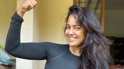 Sameera Reddy shares tips for dealing with 'Third Wave Anxiety' in mental health video: Read here Sameera Reddy shares tips for dealing with 'Third Wave Anxiety' in mental health video: Read here