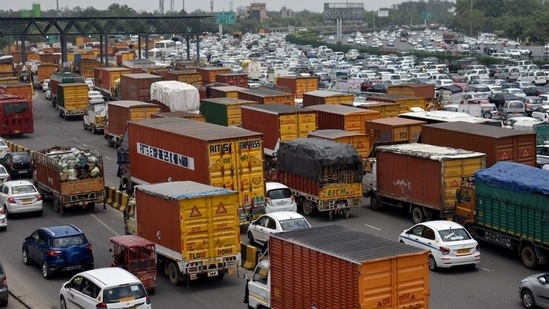 Officials who are involved in essential and emergency services will be allowed to move around on the production of valid ID cards.(HT File Photo)