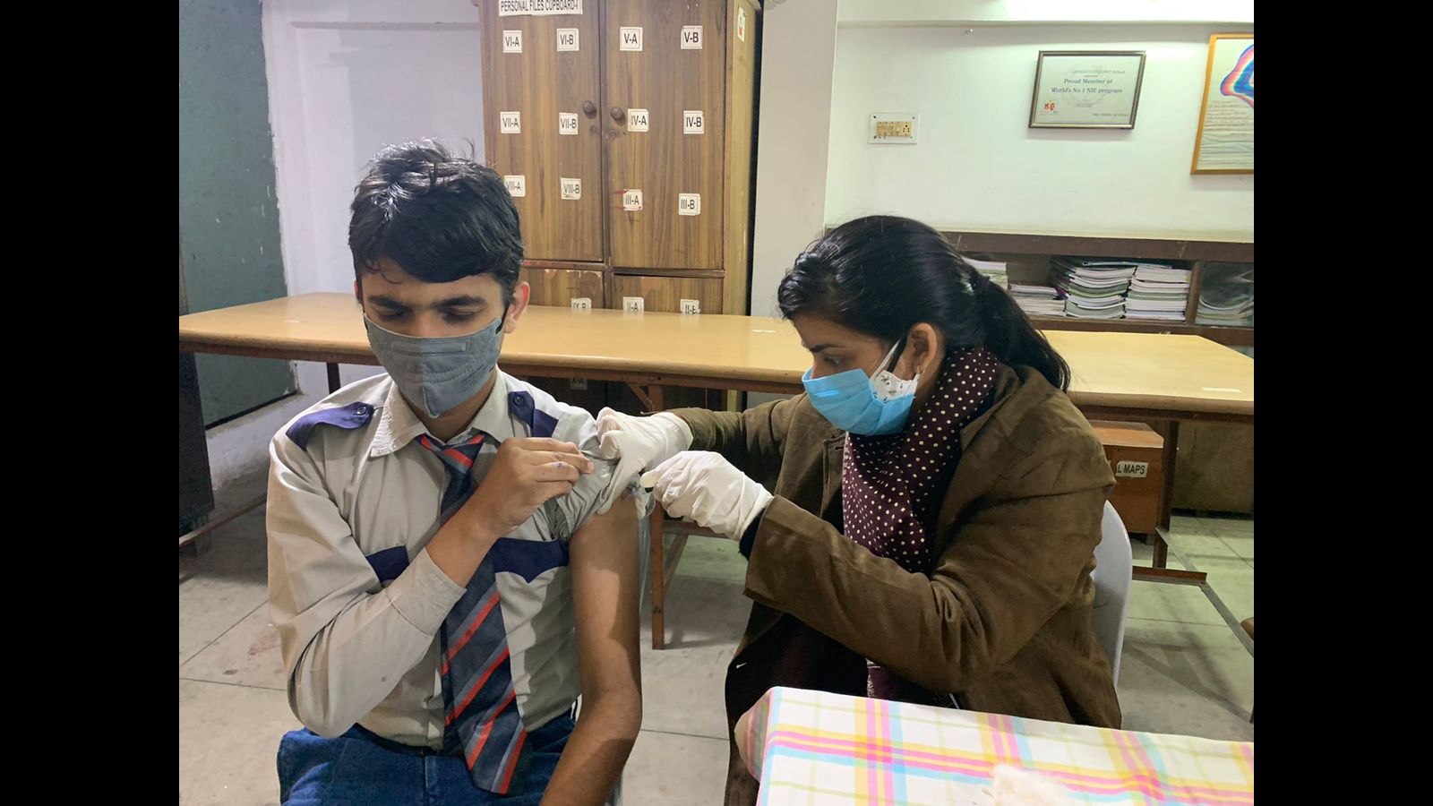 More Lucknow schools throw open doors to vax students