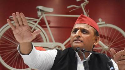 Lucknow: Samajwadi Party president Akhilesh Yadav said his party will give laptops to students if his government comes to power. (PTI) Lucknow: Samajwadi Party president Akhilesh Yadav said his party will give laptops to students if his government comes to power. (PTI)