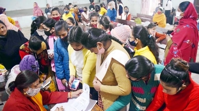 The vaccination drive was thrown open to people above 15 years of age on January 3. In picture - Students registering for the Covid-19 vaccine. (ANI) The vaccination drive was thrown open to people above 15 years of age on January 3. In picture - Students registering for the Covid-19 vaccine. (ANI)