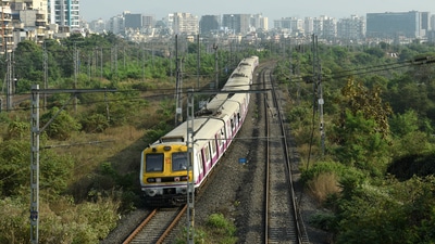 The Southern Railway also warned of collecting ₹500 as a fine from a passenger who is found not wearing a face mask on the premises. (HT) The Southern Railway also warned of collecting ₹500 as a fine from a passenger who is found not wearing a face mask on the premises. (HT)