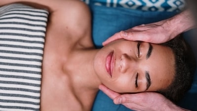 Make a nourishing hair mask using banana, curd, and olive oil to moisturize your hair and prevent breakage. (Pexels)