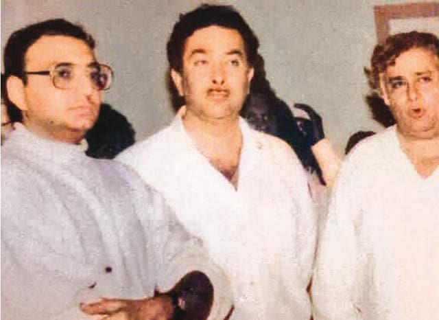 With Shashi Kapoor and Randhir Kapoor on the first day’s shoot of Raju Ban Gaya Gentleman