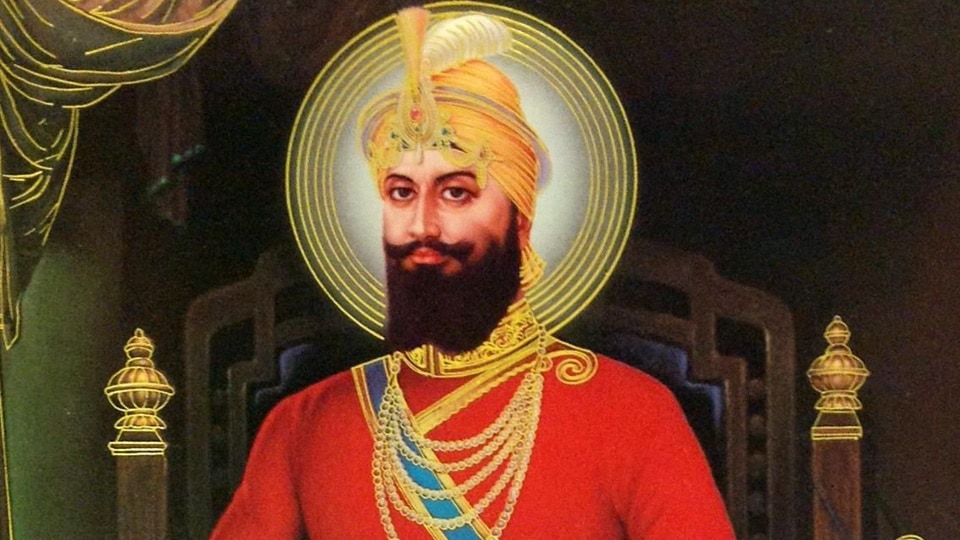 A great warrior, poet and a writer, Guru Gobind Singh was also the founder of Sikh warrior community Khalsa (Pinterest) A great warrior, poet and a writer, Guru Gobind Singh was also the founder of Sikh warrior community Khalsa (Pinterest)