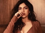 Bhumi Pednekar's glam pic in bralette and skirt comes with message on Covid-19: Internet calls her hotness Bhumi Pednekar's glam pic in bralette and skirt comes with message on Covid-19: Internet calls her hotness