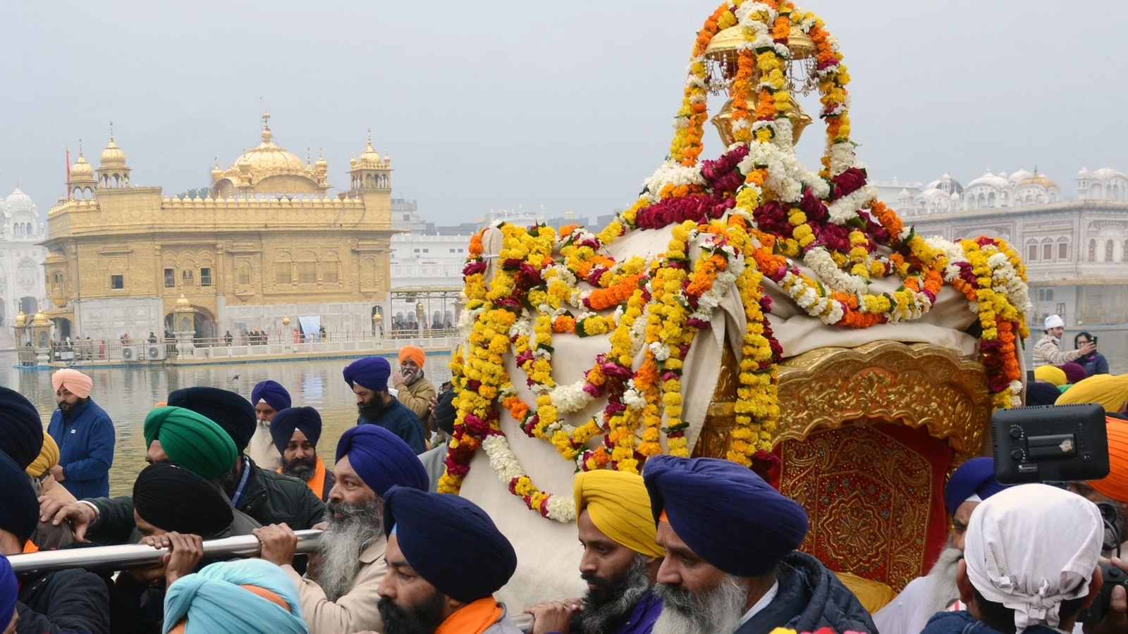 Veer Baal Diwas to be observed on Dec 26, PM says on Guru Gobind Singh  Jayanti | Latest News India - Hindustan Times