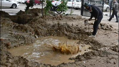 The Ludhiana deputy commissioner's office’s water supply has been disrupted for over a week, after leakage in one of the underground pipes contaminated the water. (Harsimar Pal Singh/HT) The Ludhiana deputy commissioner's office’s water supply has been disrupted for over a week, after leakage in one of the underground pipes contaminated the water. (Harsimar Pal Singh/HT)