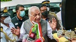 Kerala governor Arif Mohammed Khan, who is at loggerheads with the Kerala government over alleged political interference in the functioning of the universities, expressed his wish to step down as chancellor of universities in the state from December 8 last year, alleging political interference in their functioning. (Kerala) Kerala governor Arif Mohammed Khan, who is at loggerheads with the Kerala government over alleged political interference in the functioning of the universities, expressed his wish to step down as chancellor of universities in the state from December 8 last year, alleging political interference in their functioning. (Kerala)